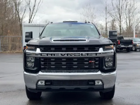 Photos of 2023 Chevrolet Silverado 2500HD LT for sale in Davison, MI at Hank Graff Chevrolet Davison