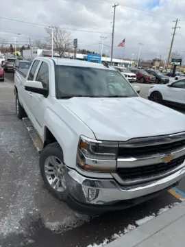 More photos of 2018 Chevrolet Silverado 1500 LT at Hank Graff Chevrolet Davison, MI