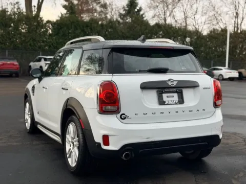 More photos of 2020 MINI Cooper Countryman ALL4 Cooper ALL4 at Hank Graff Chevrolet Davison, MI