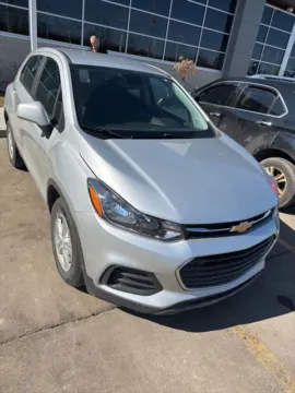 More photos of 2019 Chevrolet Trax LS at Hank Graff Chevrolet Davison, MI