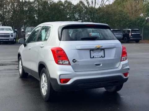 More photos of 2019 Chevrolet Trax LS at Hank Graff Chevrolet Davison, MI