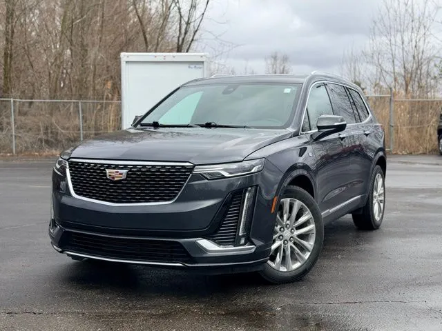 Gray 2022 Cadillac XT6 Premium Luxury for sale in Davison, MI