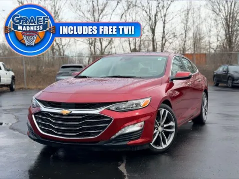 Red 2019 Chevrolet Malibu Premier for sale in Davison, MI
