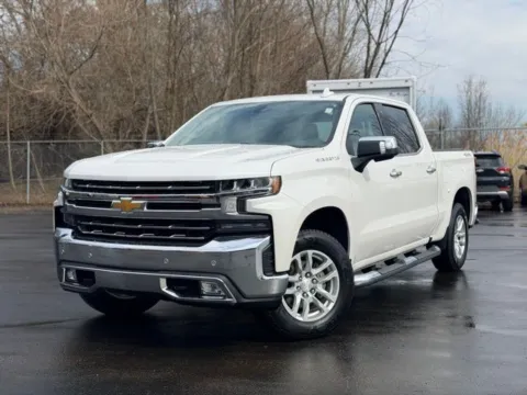 White 2019 Chevrolet Silverado 1500 LTZ for sale in Davison, MI