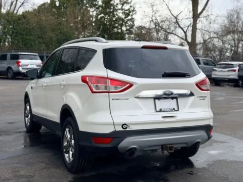 More photos of 2014 Ford Escape Titanium at Hank Graff Chevrolet Davison, MI