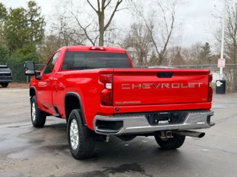 More photos of 2022 Chevrolet Silverado 2500HD LT at Hank Graff Chevrolet Davison, MI