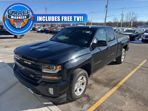 Black 2017 Chevrolet Silverado 1500 LT for sale in Davison, MI