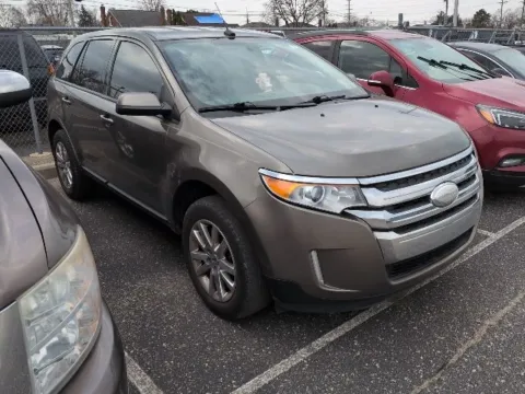 More photos of 2012 Ford Edge SEL at Hank Graff Chevrolet Davison, MI