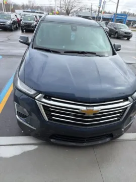More photos of 2023 Chevrolet Traverse LT at Hank Graff Chevrolet Davison, MI