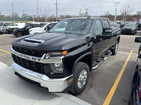 Photos of 2022 Chevrolet Silverado 2500HD LT for sale in Davison, MI at Hank Graff Chevrolet Davison