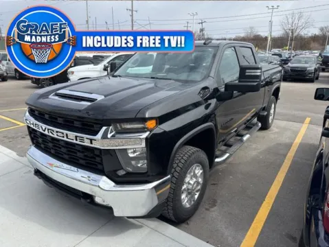 Black 2022 Chevrolet Silverado 2500HD LT for sale in Davison, MI