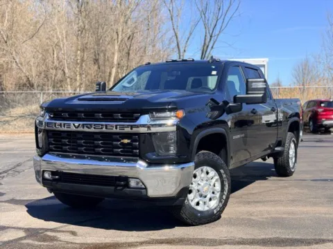 Black 2022 Chevrolet Silverado 2500HD LT for sale in Davison, MI