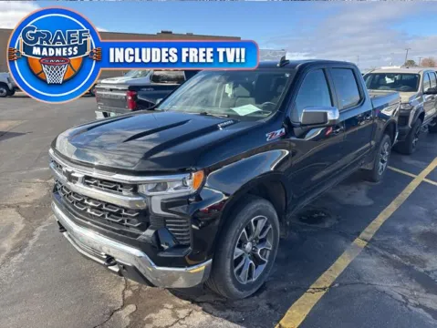 Black 2022 Chevrolet Silverado 1500 LT for sale in Davison, MI