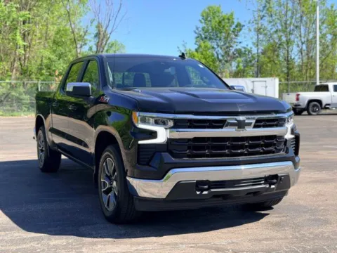 Another view of 2022 Chevrolet Silverado 1500 LT for sale in Davison, MI at Hank Graff Chevrolet Davison