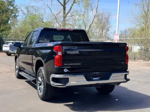 More photos of 2023 Chevrolet Silverado 1500 LT at Hank Graff Chevrolet Davison, MI