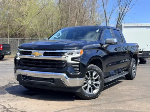 Black 2023 Chevrolet Silverado 1500 LT for sale in Davison, MI