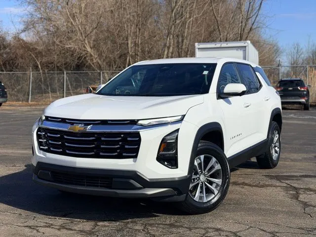 White 2025 Chevrolet Equinox LT for sale in Davison, MI