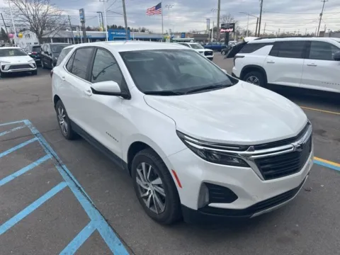Photos of 2024 Chevrolet Equinox LT for sale in Davison, MI at Hank Graff Chevrolet Davison