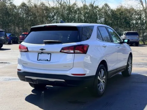 More photos of 2024 Chevrolet Equinox LT at Hank Graff Chevrolet Davison, MI