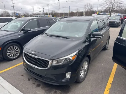 Photos of 2017 Kia Sedona EX for sale in Davison, MI at Hank Graff Chevrolet Davison