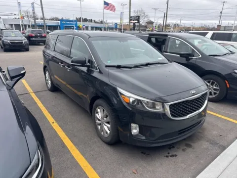 Black 2017 Kia Sedona EX for sale in Davison, MI