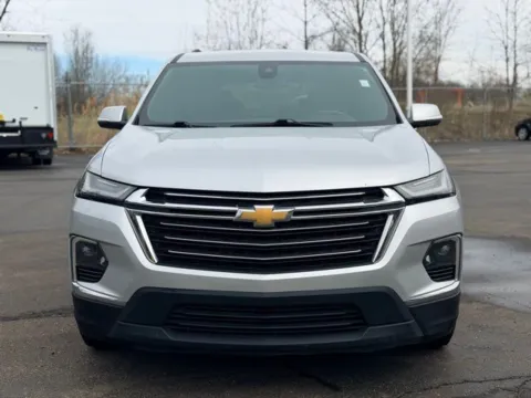 Photos of 2022 Chevrolet Traverse LT for sale in Davison, MI at Hank Graff Chevrolet Davison