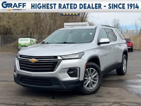 Silver 2022 Chevrolet Traverse LT for sale in Davison, MI