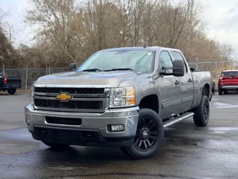 Gray 2013 Chevrolet Silverado 2500HD LT for sale in Davison, MI