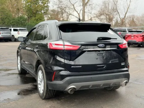 More photos of 2020 Ford Edge SEL at Hank Graff Chevrolet Davison, MI