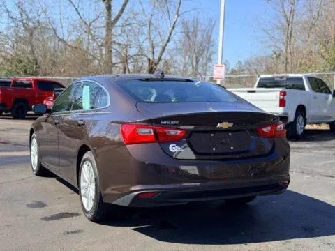 More photos of 2016 Chevrolet Malibu LT at Hank Graff Chevrolet Davison, MI