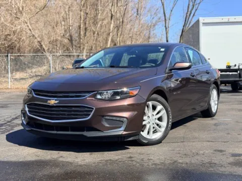 Brown 2016 Chevrolet Malibu LT for sale in Davison, MI