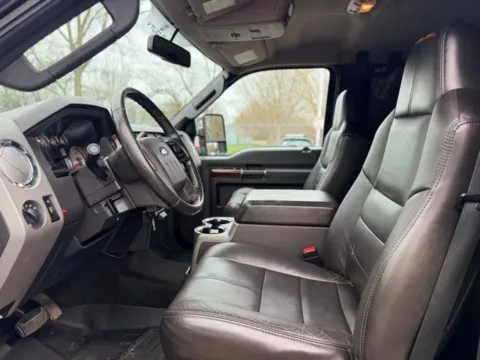 More photos of 2009 Ford F-350SD XL at Hank Graff Chevrolet Davison, MI