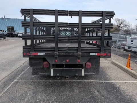 More photos of 2004 Ford F-350SD XL at Hank Graff Chevrolet Davison, MI