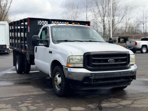 Photos of 2004 Ford F-350SD XL for sale in Davison, MI at Hank Graff Chevrolet Davison