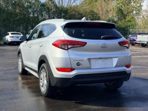 More photos of 2018 Hyundai Tucson SEL at Hank Graff Chevrolet Davison, MI
