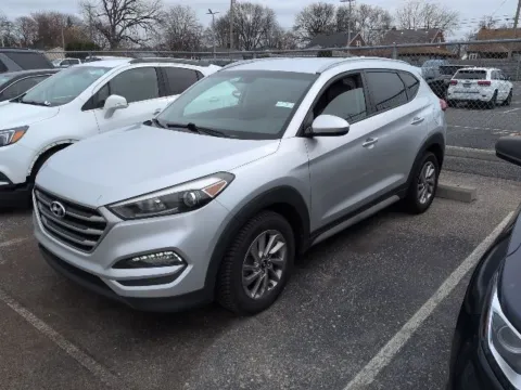 Silver 2018 Hyundai Tucson SEL for sale in Davison, MI