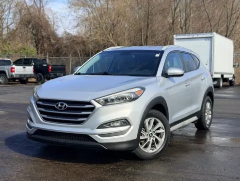 Silver 2018 Hyundai Tucson SEL for sale in Davison, MI