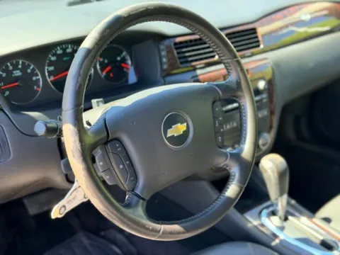 More photos of 2014 Chevrolet Impala Limited LTZ at Hank Graff Chevrolet Davison, MI