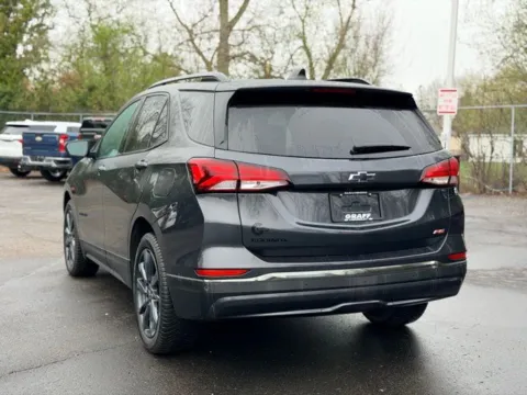 More photos of 2022 Chevrolet Equinox RS at Hank Graff Chevrolet Davison, MI
