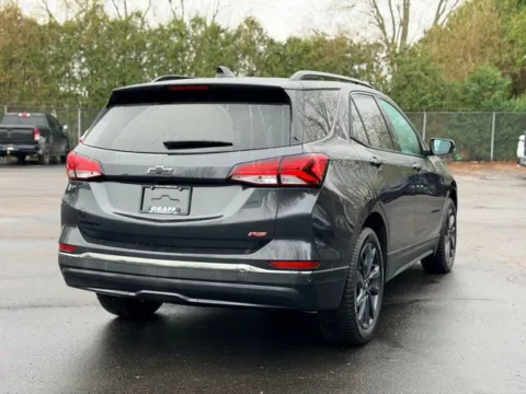 More photos of 2022 Chevrolet Equinox RS at Hank Graff Chevrolet Davison, MI