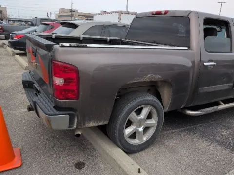 More photos of 2008 Chevrolet Silverado 1500 LT at Hank Graff Chevrolet Davison, MI