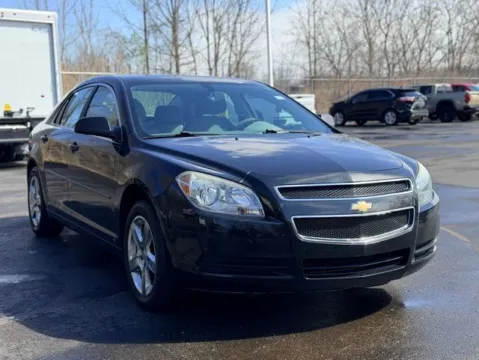 Photos of 2010 Chevrolet Malibu LS for sale in Davison, MI at Hank Graff Chevrolet Davison