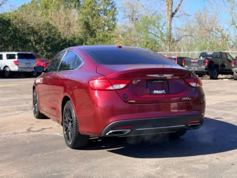 More photos of 2015 Chrysler 200 C at Hank Graff Chevrolet Davison, MI