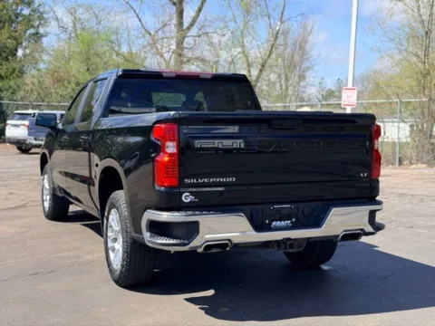 More photos of 2023 Chevrolet Silverado 1500 LT at Hank Graff Chevrolet Davison, MI