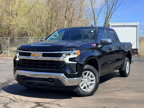 Black 2023 Chevrolet Silverado 1500 LT for sale in Davison, MI