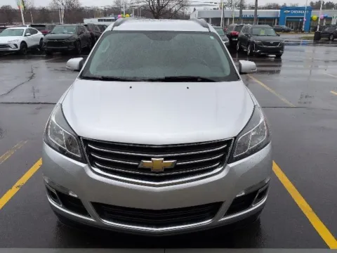 Photos of 2015 Chevrolet Traverse LT for sale in Davison, MI at Hank Graff Chevrolet Davison