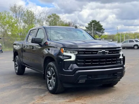 Another view of 2022 Chevrolet Silverado 1500 RST for sale in Davison, MI at Hank Graff Chevrolet Davison