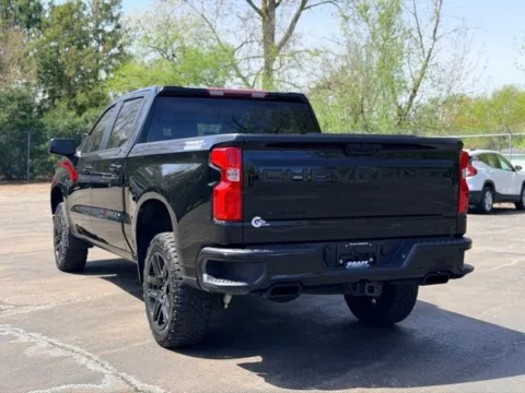 More photos of 2023 Chevrolet Silverado 1500 LT Trail Boss at Hank Graff Chevrolet Davison, MI