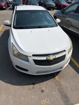 Photos of 2012 Chevrolet Cruze 2LT for sale in Davison, MI at Hank Graff Chevrolet Davison