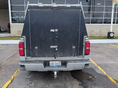 More photos of 2018 Chevrolet Silverado 1500 LT at Hank Graff Chevrolet Davison, MI